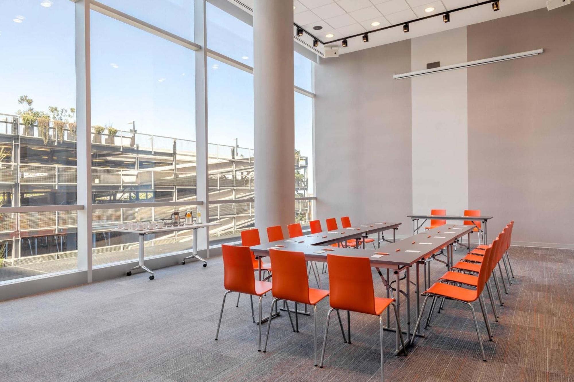 Aloft Montevideo Hotel Екстериор снимка