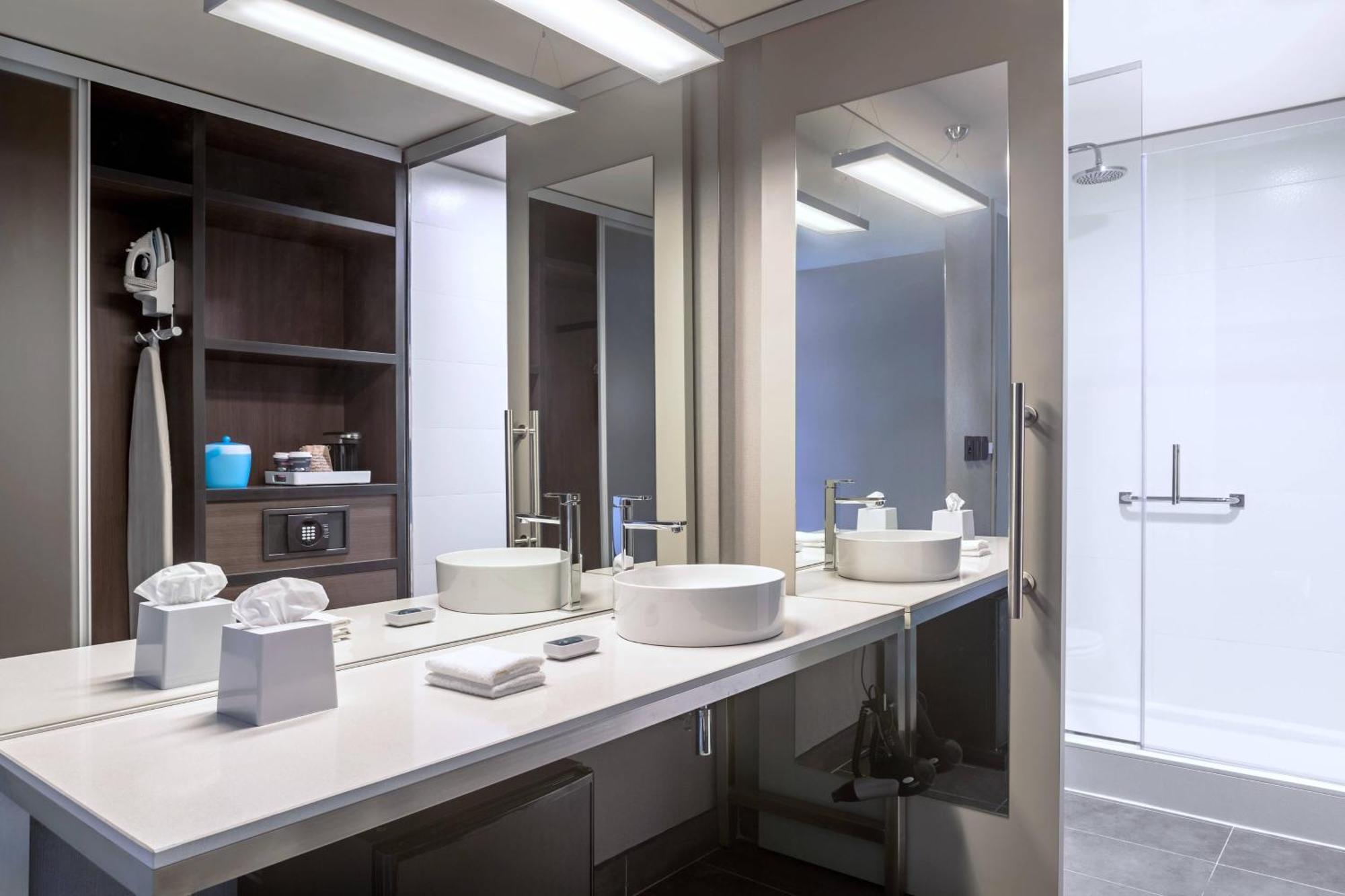 Aloft Montevideo Hotel Екстериор снимка
